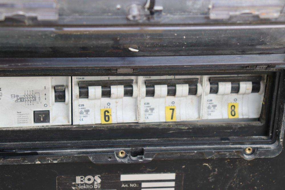 Pimenteiro Distribuição 63A usado