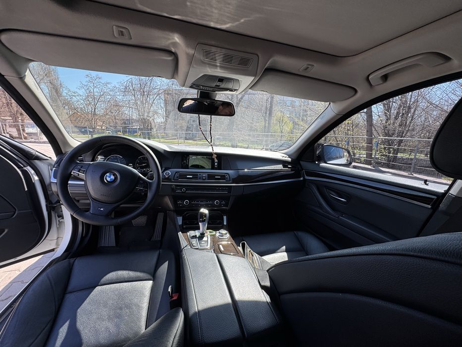BMW 5 Series 2013 VIN WBAXG3105DDW44227 фото оголошення 10 з 17