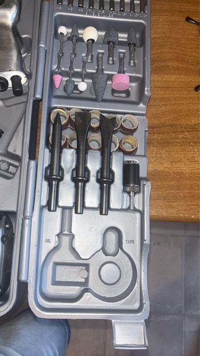 Maleta de máquinas pneumaticas