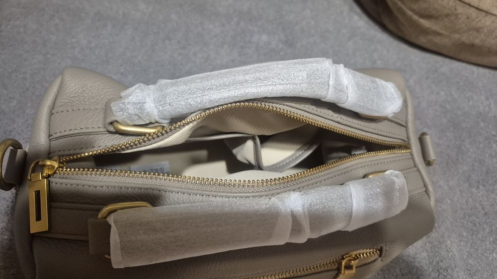 Сумка шкіряна Нова