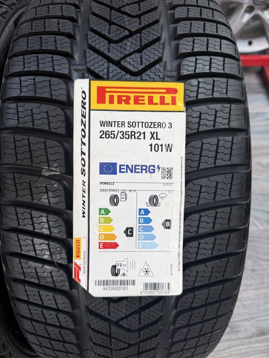 Шини Pirelli 265/35/R21