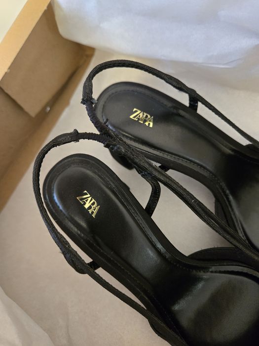 Нові текстильні туфлі zara 36 розмір 23,5 см