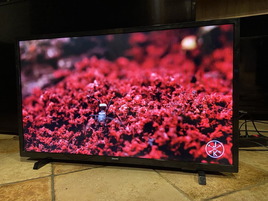 Телевізор philips 32 android smart TV