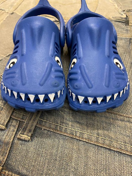Крокси, сабо Next Акула 25, 5 р ( 16 см)