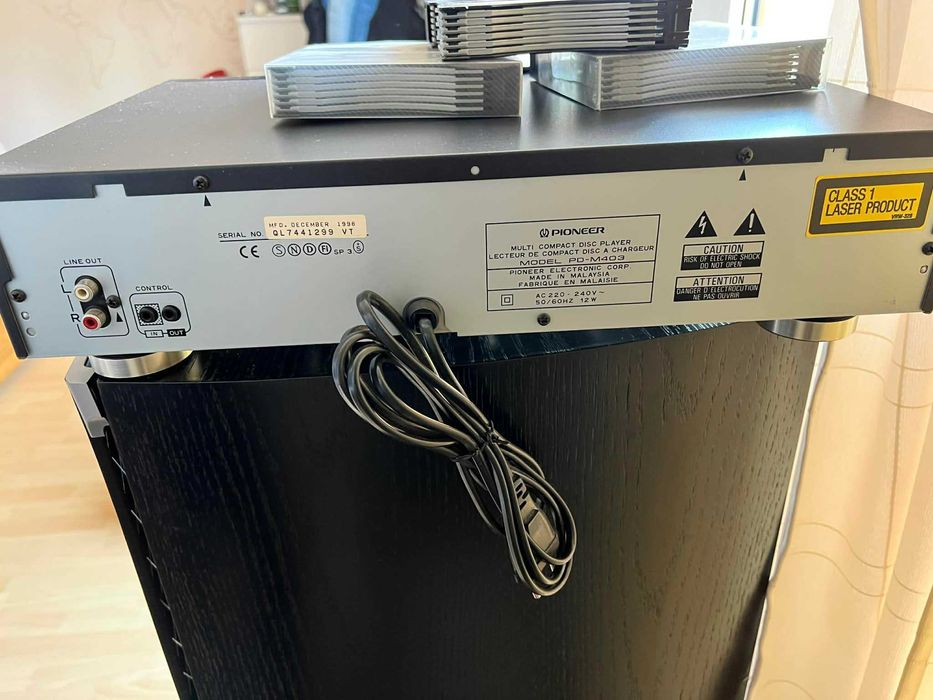 Odtwarzacz CD Pioneer PD-M403 na 6 CD Zmieniarka na 24 CD