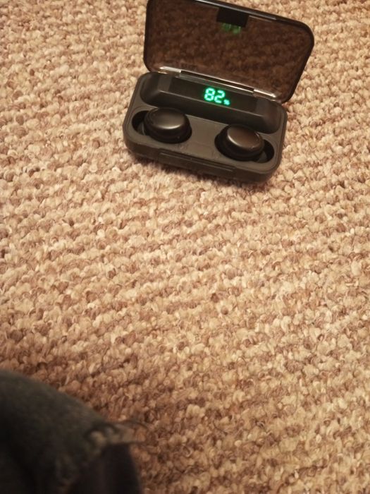 Продам bluetooth навушники