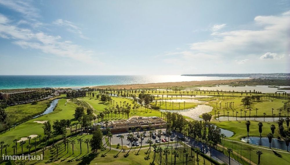 Apartamento T3 à venda em branded residence nos Salgados, Algarve