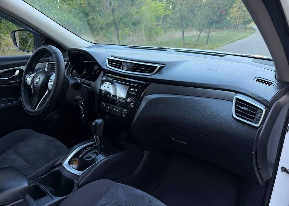 Продам Nissan Rogue 2016 AWD Avtomat