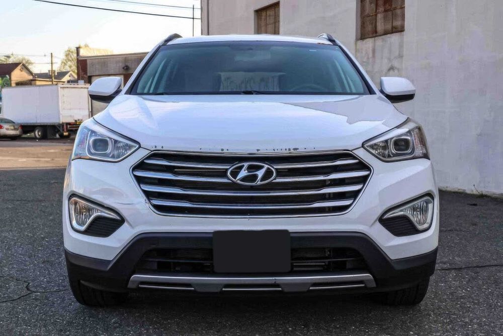 Hyundai SANTA FE      2015