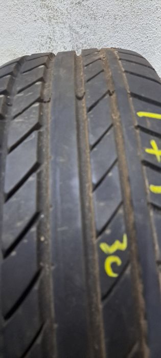 Pneus 175/55/15 Bridgestone, Continental