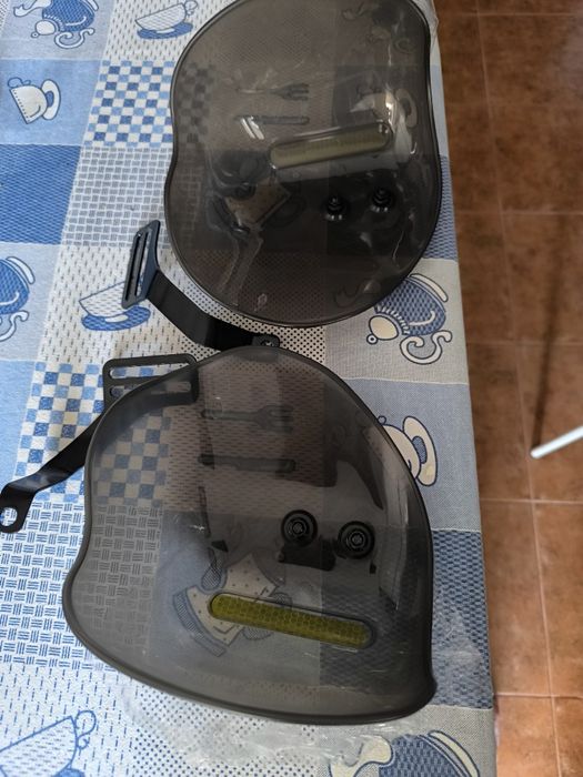 Protetor vento e frio de mãos para mota