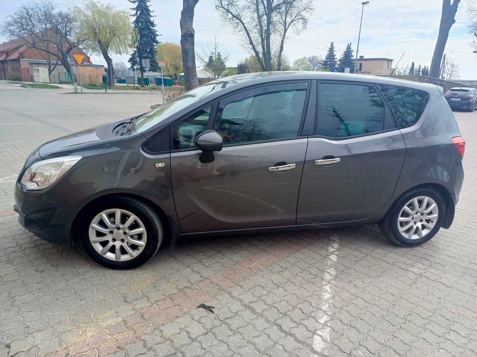 Opel Meriva B 2011r. 1.4 Tutbo 120KM