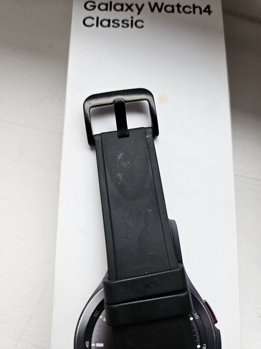 Smartwatch Samsung  idealny.