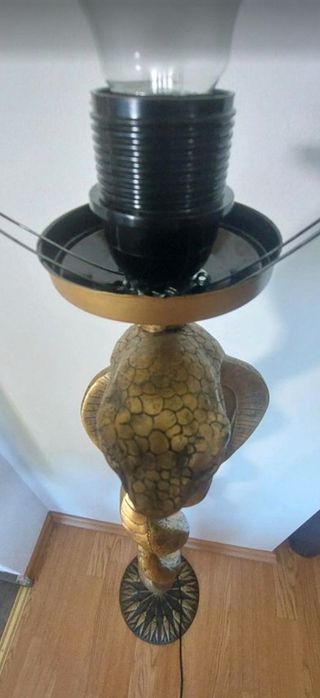 Efektowna lampa podłogowa Wąż Kobra 125 cm metalowa retro