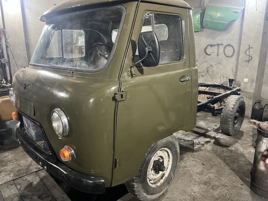 Уаз 3303 бортовий