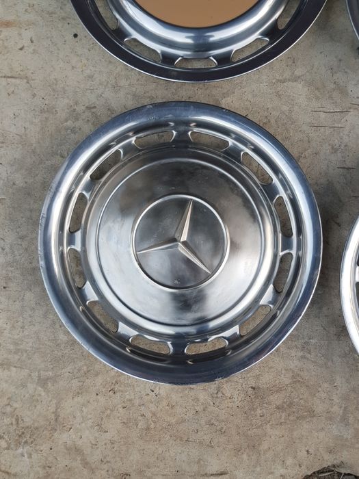 Колпак на мерседес 123