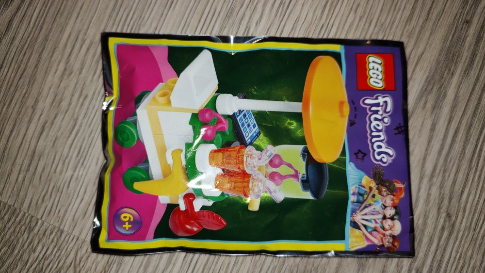 4 x Klocki LEGO friends i City oraz Minecraft