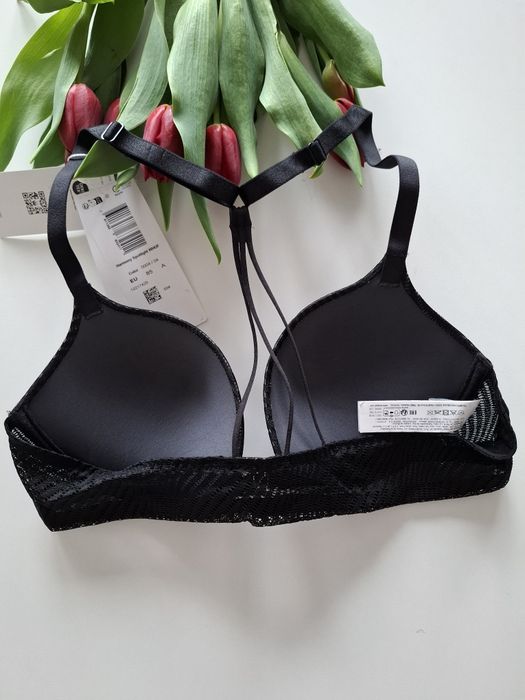 Biustonosz Triumph push-up 85A