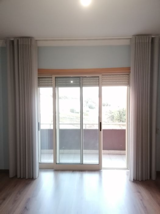 Cortinas e calhas