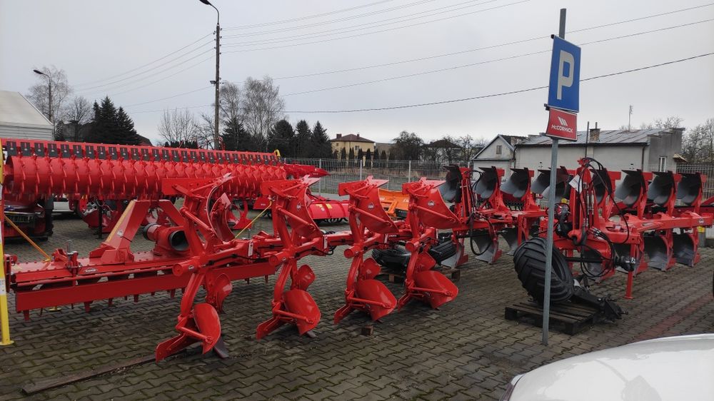 Pług obrotowy KUHN MULTI-MASTER 123 3+1 fabrycznie nowy liniowanie cena brutto gwarancja serwis