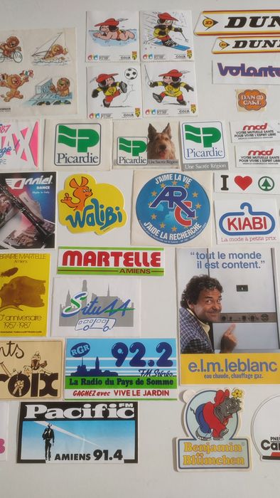 Autocolantes antidos anos 80