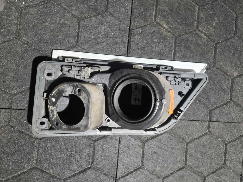 Ford Transit Custom lift klapka wlewu paliwa