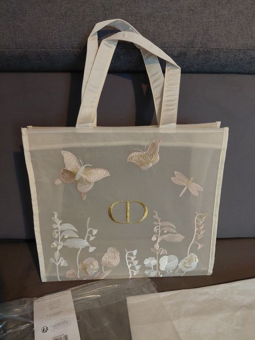 Torba Dior z siateczki i haftem