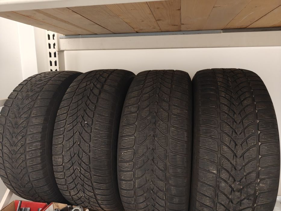 шини зимові dunlop