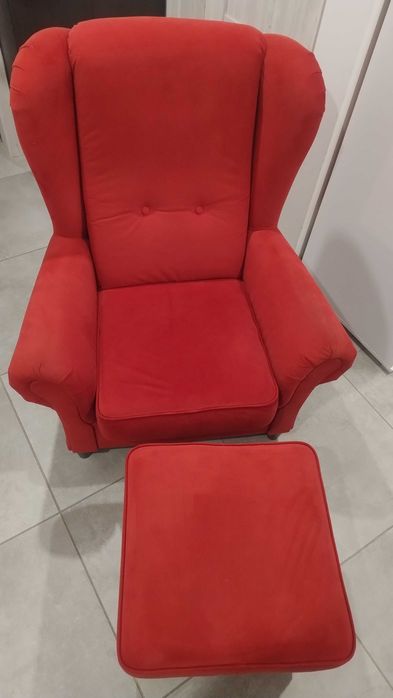 Fotel uszak czerwony KING z podnóżkiem