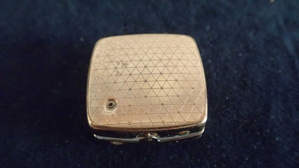 Cinzeiro antigo de bolso em metal