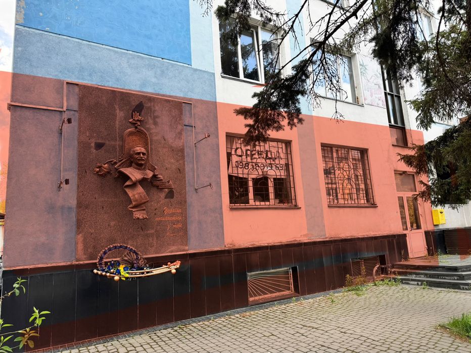 Здам оренда кабінет офіс приміщення 1 поверх центр 33.6 кв.м