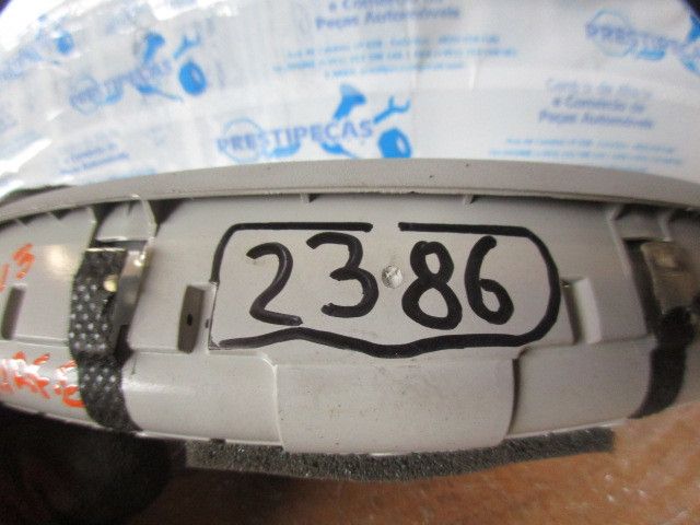 Suporte de copos KIA Carnival / Grand Carnival III (VQ)