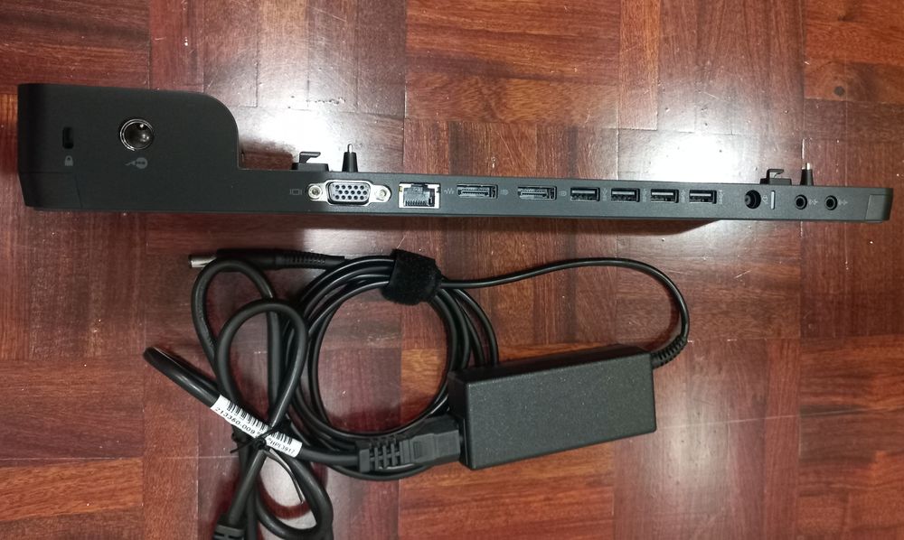 HP 2013 UltraSlim Docking Station