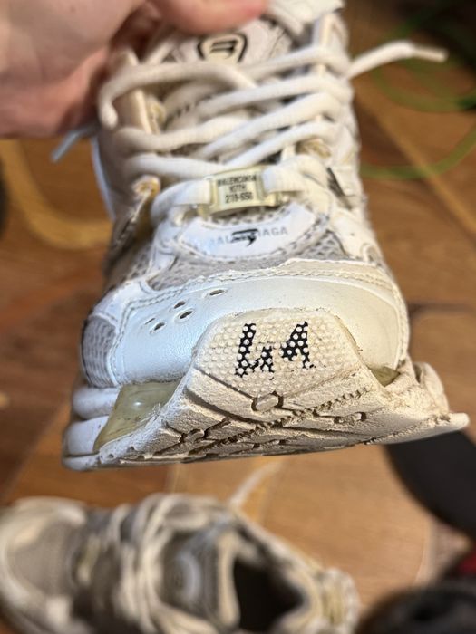 Balenciaga runner white
