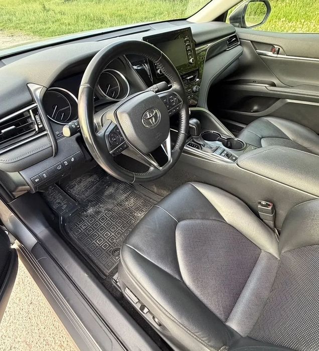 Toyota Camry 2021 hybrid