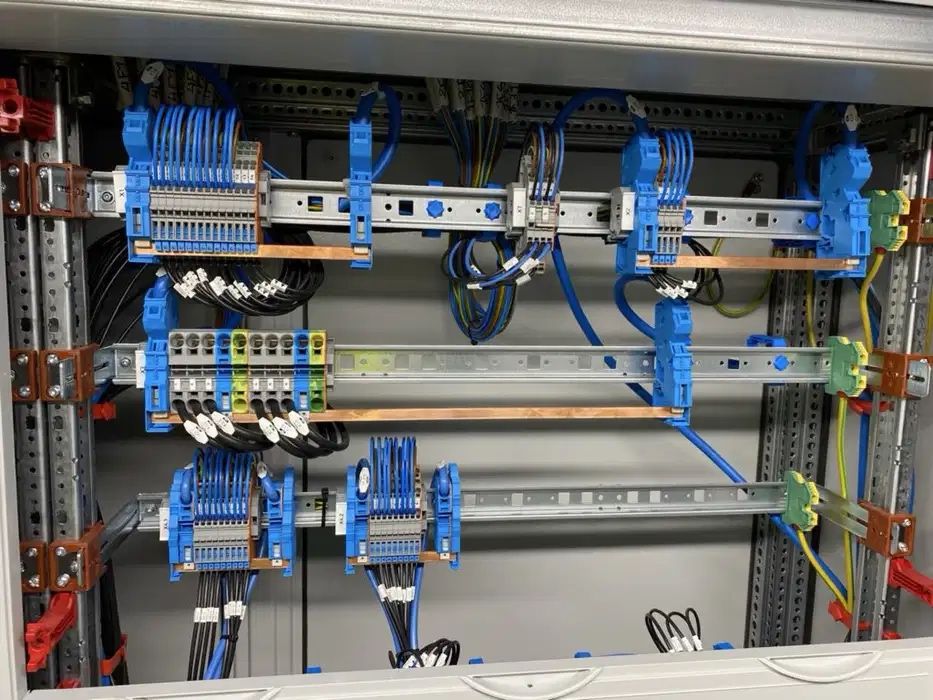 Elektryk usługi elektryczne