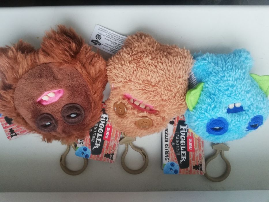 Мягкая игрушка-брелок Fuggler