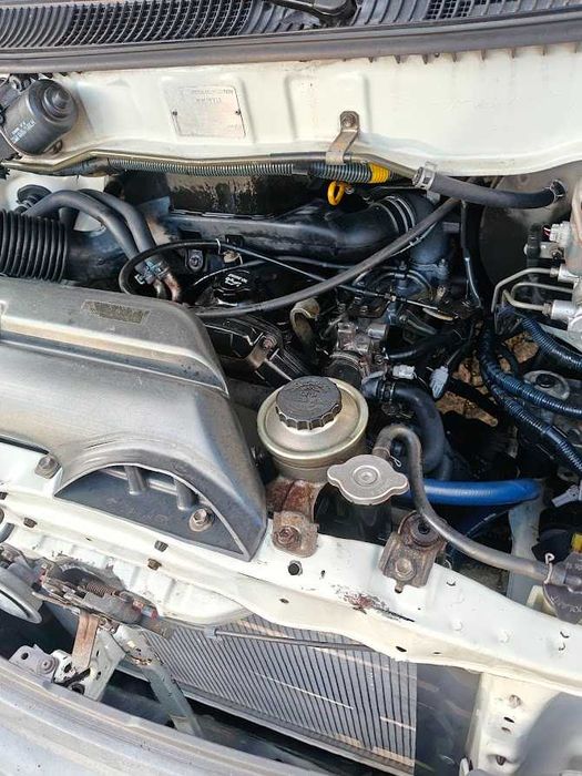 Toyota hiace - com direção assistida