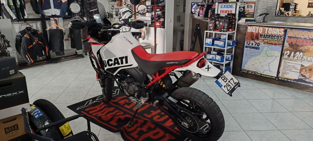 Ducati desert x rally