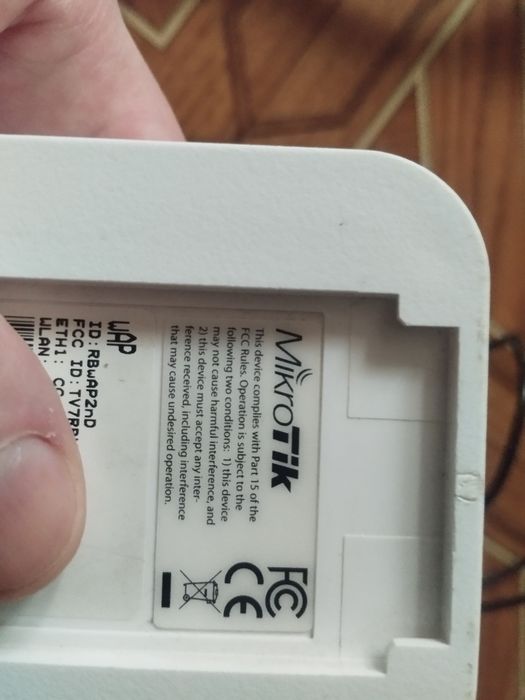 Mikrotik RBwAP2ND роутер + точка доступа
