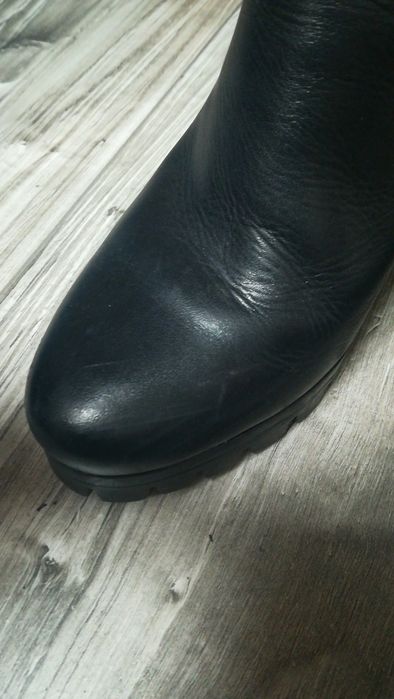 Wysokie kozaki na obcasie Lasocki