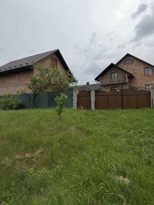 Продаж 4-кім будинку р-н Чернівців!