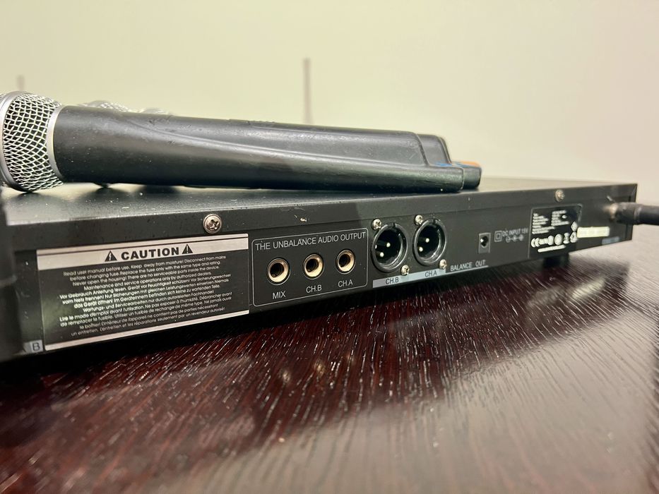 Mikrofony bezprzewodowe Omnitronic UHF 500