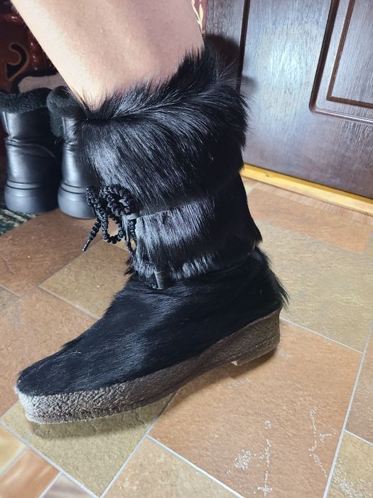 Сапоги,унты,ети женские