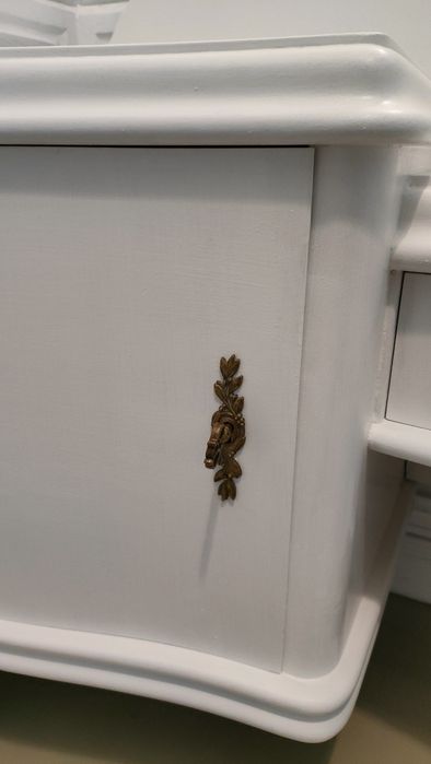 Zabytkowa toaletka  Chippendale okucia po renowacji