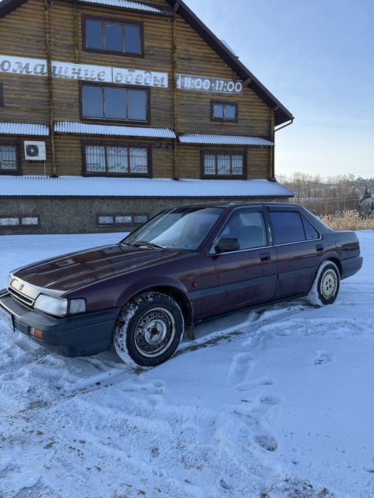 Honda Accord хозяйская на полном ходу