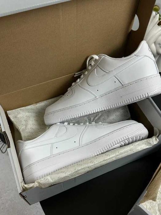 Nike Air Force 1