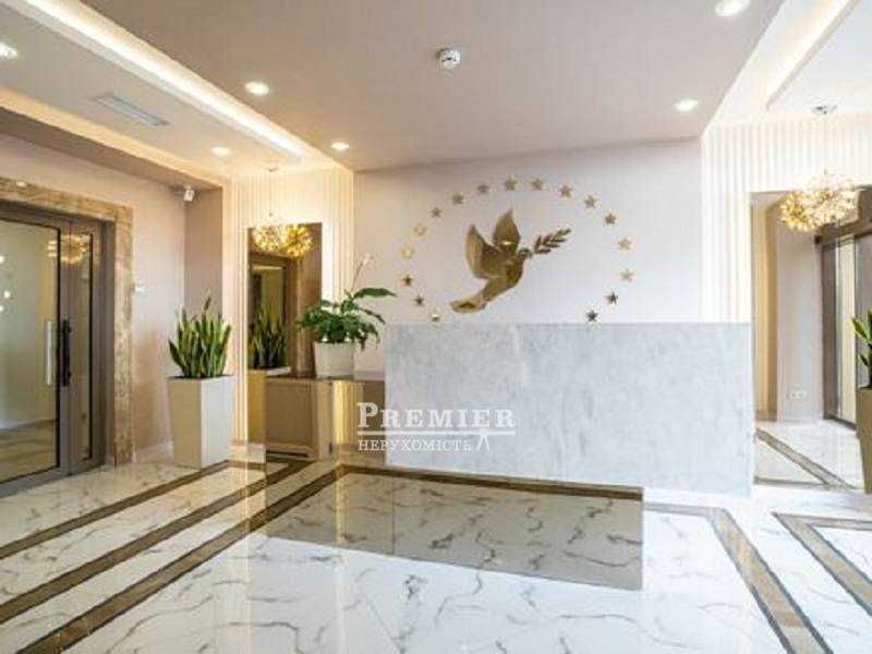 Продам квартиру в Кадоррі на Сахарова