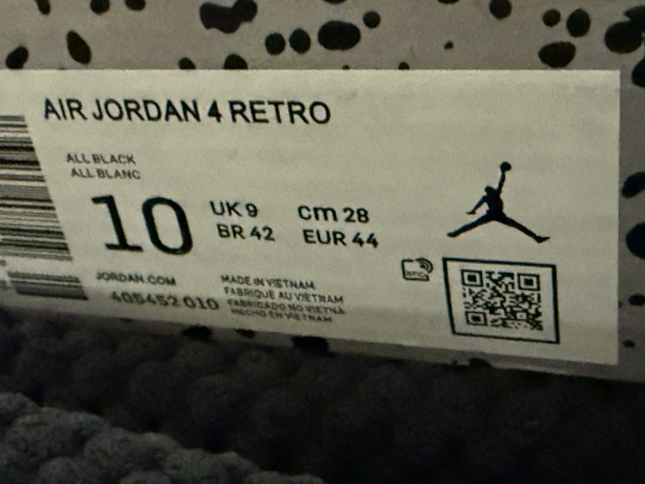 Air Jordan 4 Retro Black – 44