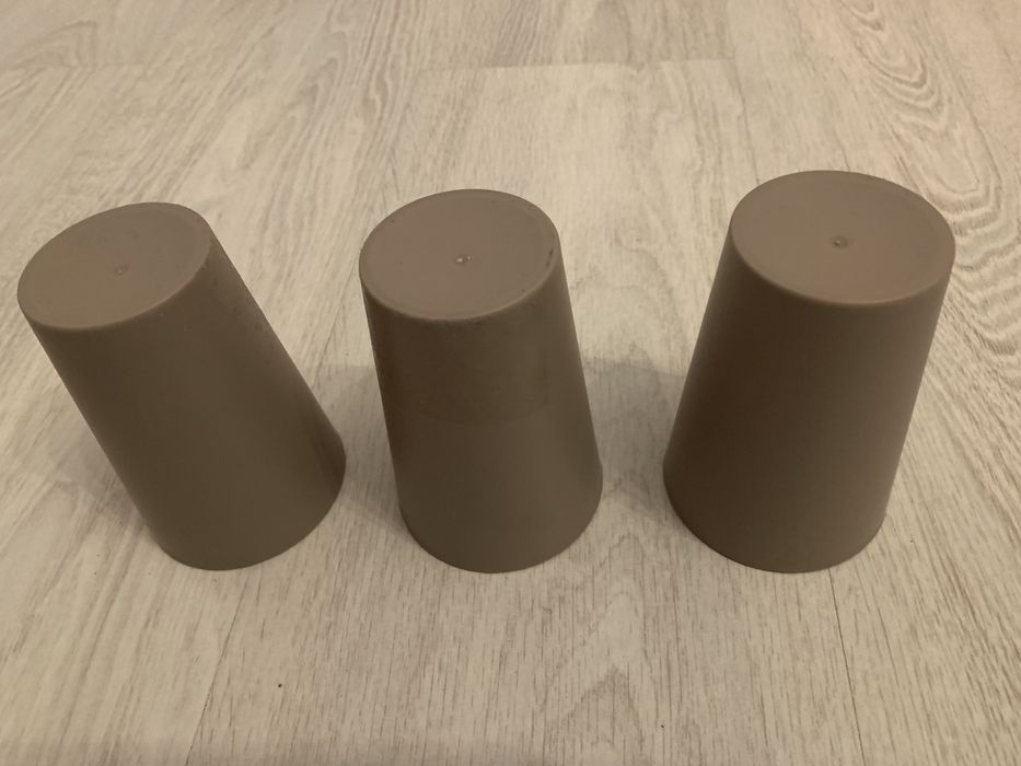 Zestaw kubków łazienkowych - ciemny beż